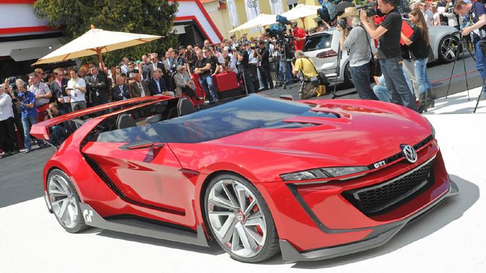 Το πρωτότυπο GTI Roadster Vision φτιάχτηκε για τα 15α γενέθλια του Gran Turismo, αποτείνοντας φόρο τιμής στα GTI που γεννήθηκαν πίσω στο 1976.